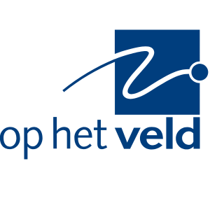 Op het veld logo